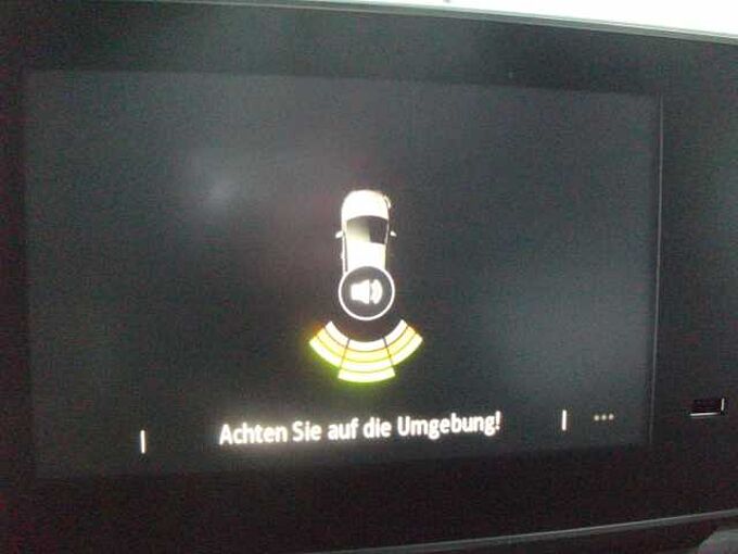 Renault Trafic Komfort L2H1 3,1t Blue dCi130 Bott-Ausbau Komfort L2H1 3,1t Blue dCi130