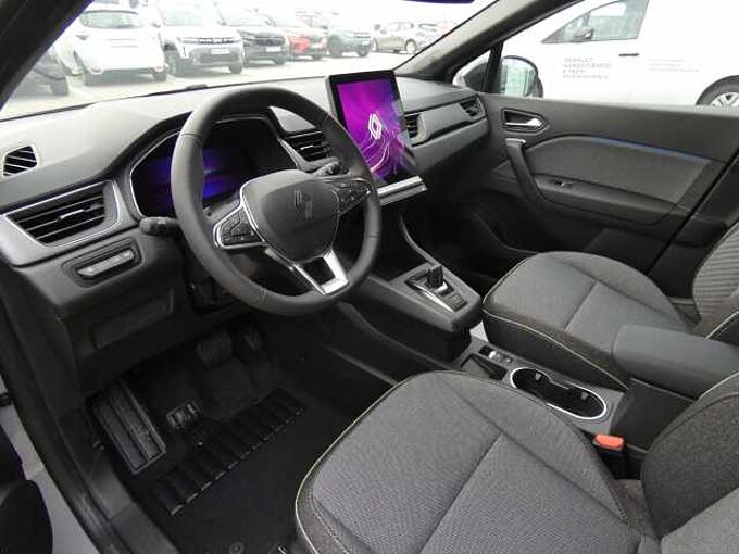 Renault Captur Techno Mild Hybrid 140 EDC