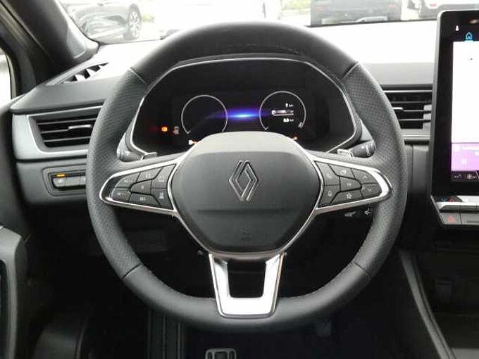 Renault Captur Techno Mild Hybrid 140 EDC