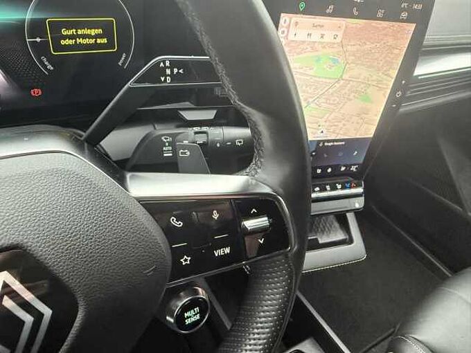 Renault Megane E-TECH Iconic 220 optimum charge