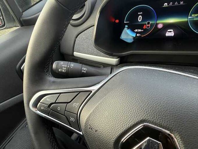 Renault ZOE Evolution R135 *GJR*SHZ* 