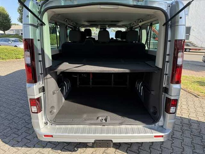 Renault Trafic Grand Evolution dCi150 'FEBruar-DEAL' 