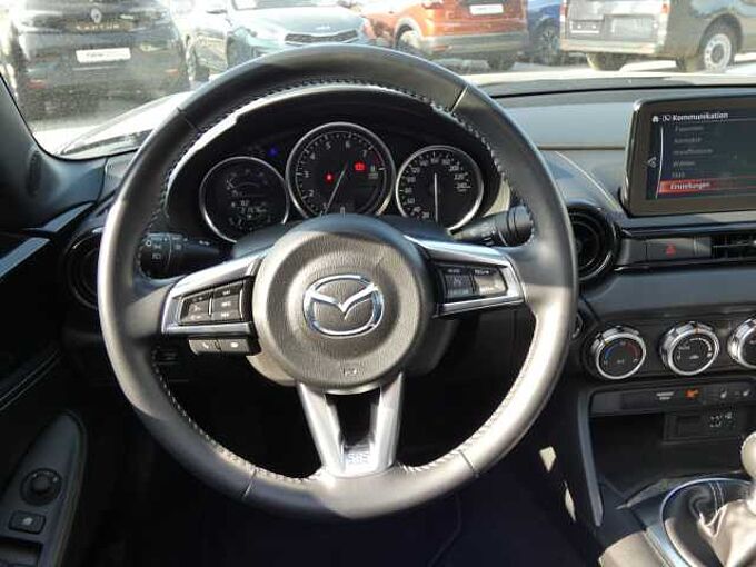 Mazda MX-5 SkyActiv-G 