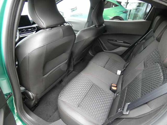 Renault Clio Techno TCe 115 EDC 