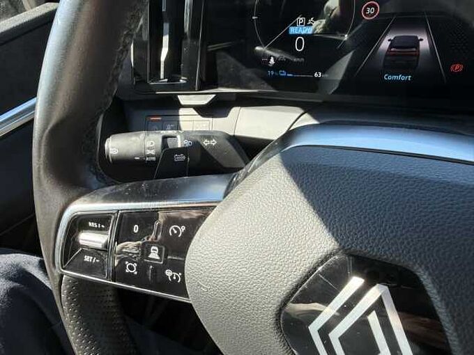 Renault Megane E-TECH 100% elektrisch *LHZ*SHZ*360-KAM* 