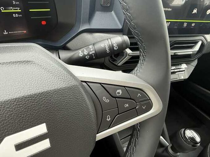 Dacia Bigster Expr. mild hybrid 140 2 Wartungen gratis 