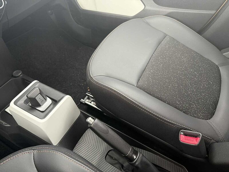 Dacia Spring Extreme Electric 65 CCS KAMERA NAVI Extreme Electric 65