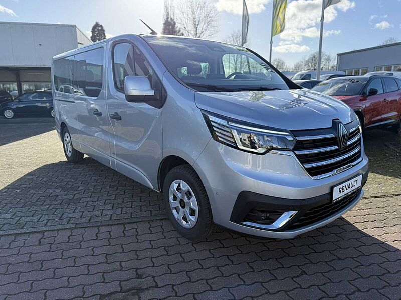 Renault Trafic Grand Evolution Blue dCi 150 9-Sitzer Grand Evolution Blue dCi 150