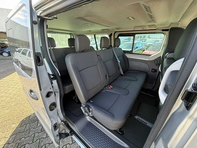 Renault Trafic Grand Evolution Blue dCi 150 9-Sitzer Grand Evolution Blue dCi 150