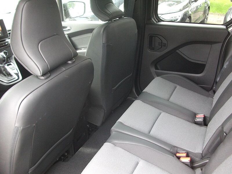 Renault Kangoo Paket Equilibre EV45 AC22