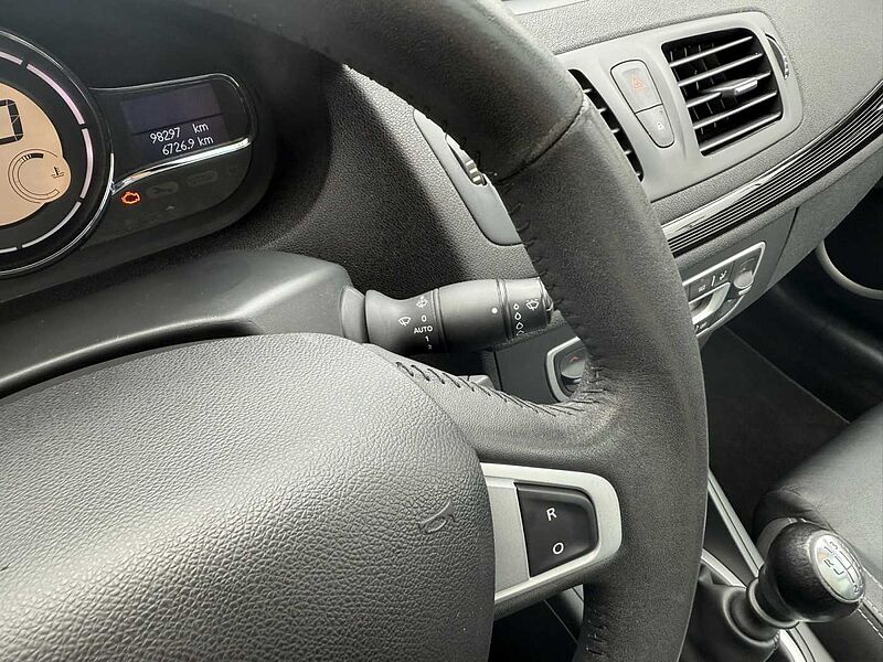 Renault Megane III Coupe / Cabrio Luxe