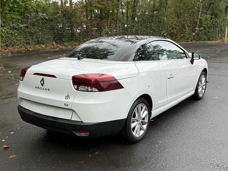 Renault Megane III Coupe / Cabrio Luxe
