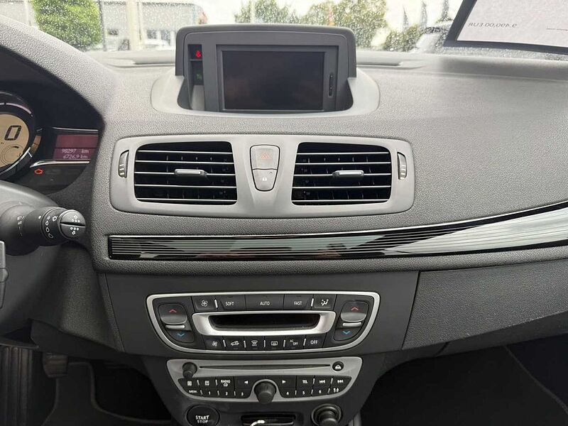 Renault Megane III Coupe / Cabrio Luxe