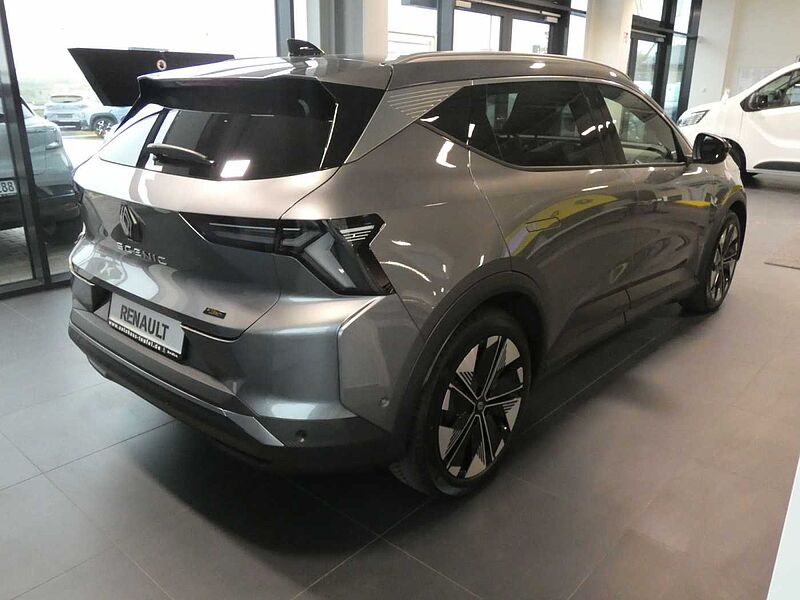 Renault Scenic E-TECH Techno 220 Long Range