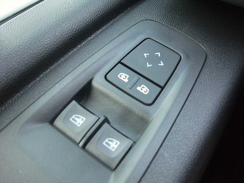 Renault Master FWD Kasten extra L2H2 3,5t Blue dCi 130