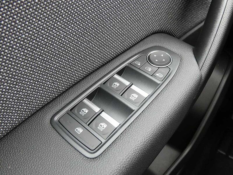 Renault Captur KISS TCe 115