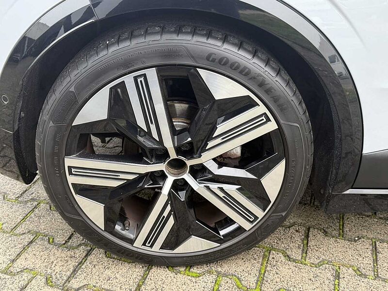 Renault Megane E-TECH Iconic 220 optimum charge