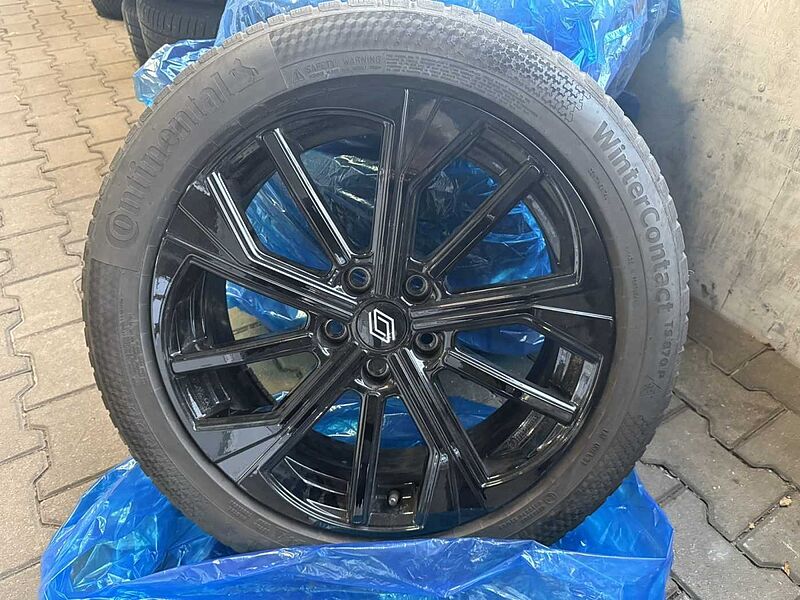 Renault Megane E-TECH Iconic 220 optimum charge