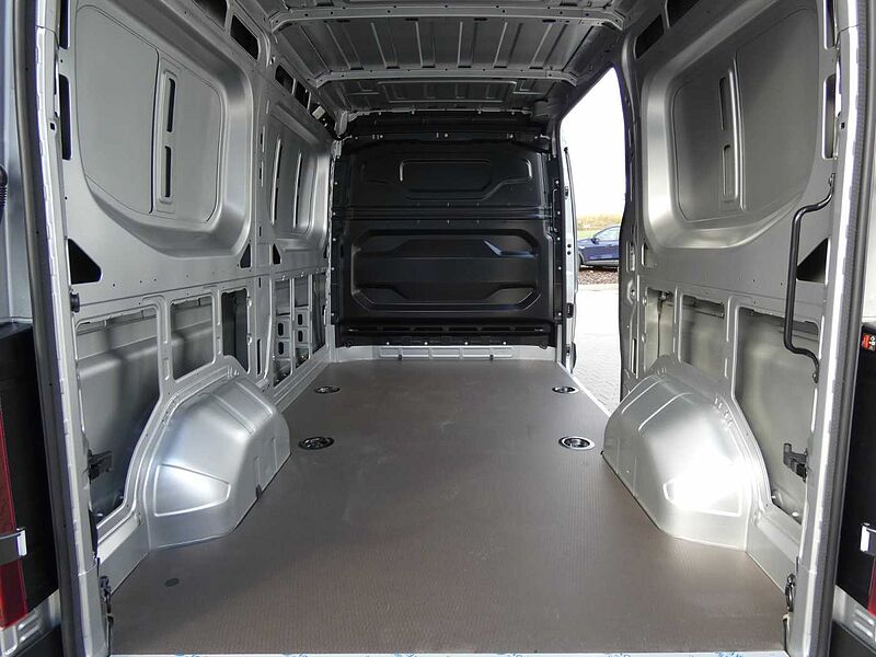 Renault Master Kasten extra L2H2 3,5t Blu