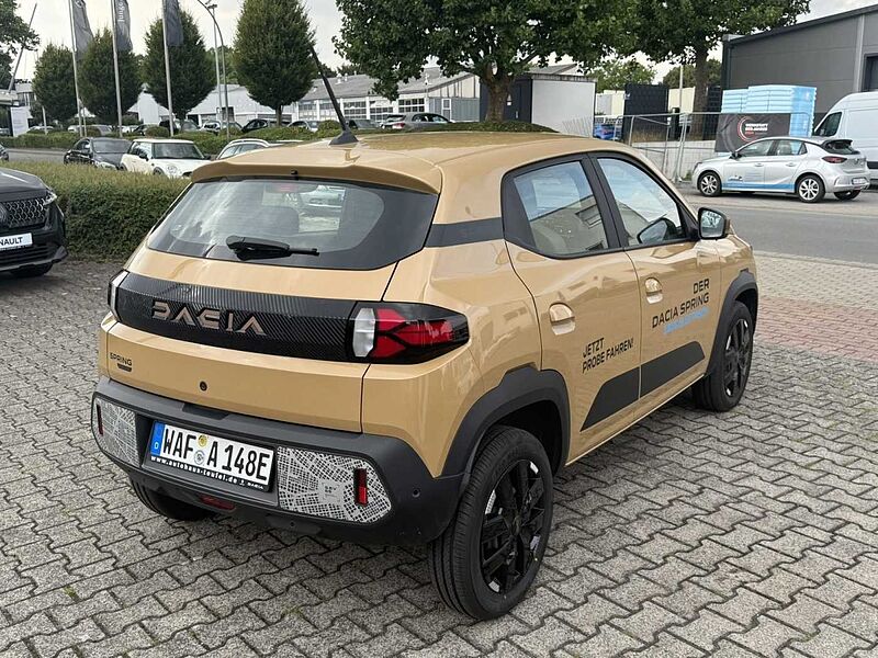 Dacia Spring Extreme Electric 65 CCS KAMERA NAVI