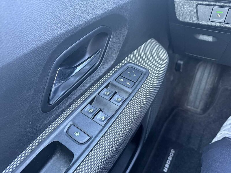 Dacia Jogger TCe 100 ECO-G 5-Sitzer *SHZ*Kamera*Navi