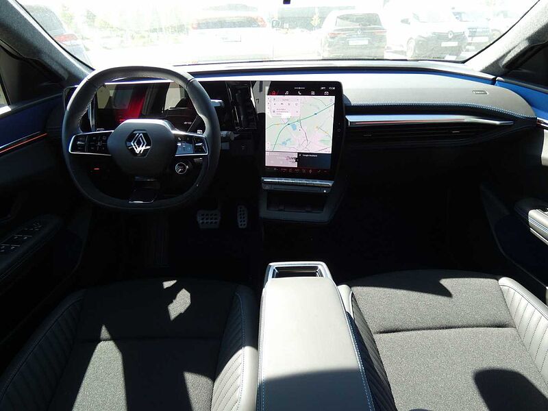 Renault Scenic E-TECH Esprit Alpine 220 Long Range