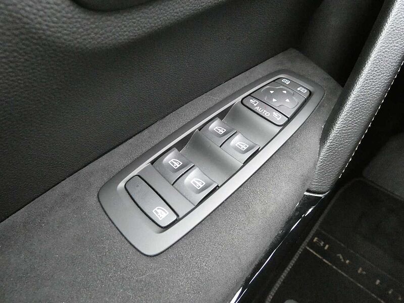 Renault Kadjar Black Edition TCe 160 EDC