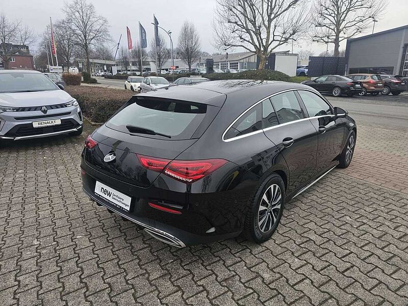 Mercedes-Benz CLA 200 Shooting Brake AMG Line*8-fach*Garantie*