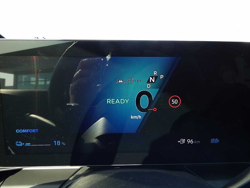 Renault Scenic E-TECH Iconic 220 Long Range