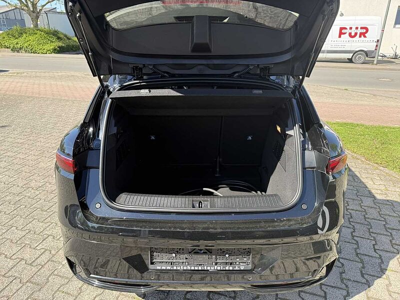 Renault Megane E-TECH EV60 220HP *LHZ*SHZ*360-KAM*