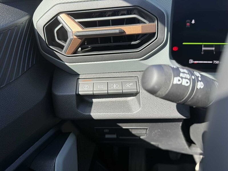 Dacia Bigster Extreme mildhybrid140 2 Wartungen gratis