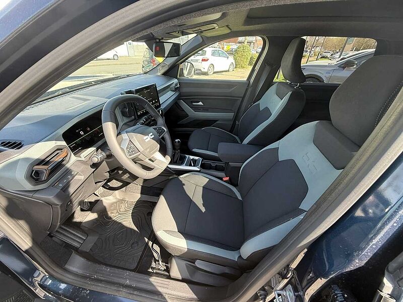 Dacia Bigster Extreme mildhybrid140 2 Wartungen gratis