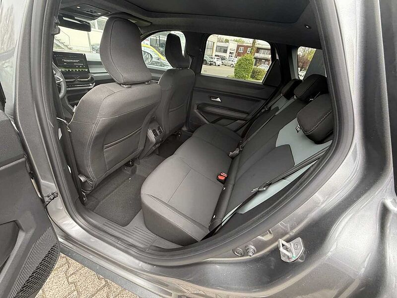 Dacia Bigster Extreme mildhybrid140 2 Wartungen gratis