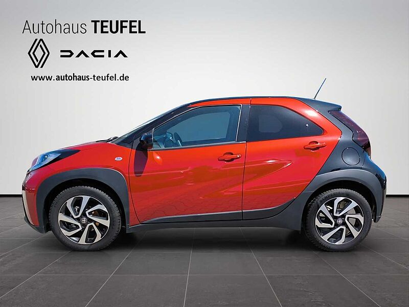 Toyota Aygo X  'SHZ, Kamere, Touch'