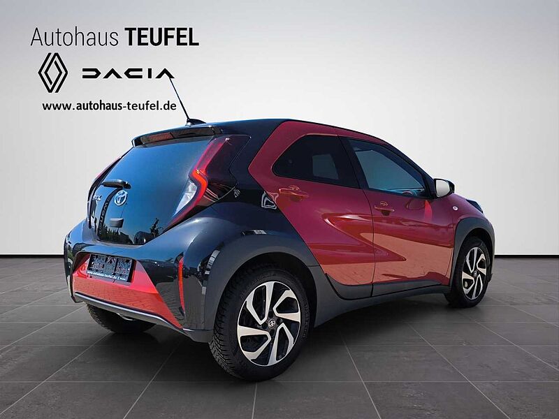 Toyota Aygo X  'SHZ, Kamere, Touch'