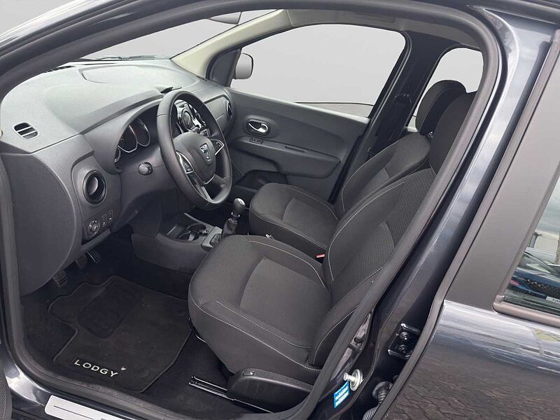 Dacia Lodgy TCe 100 5-Sitzer *SHZ*PDC*NAVI*GJR